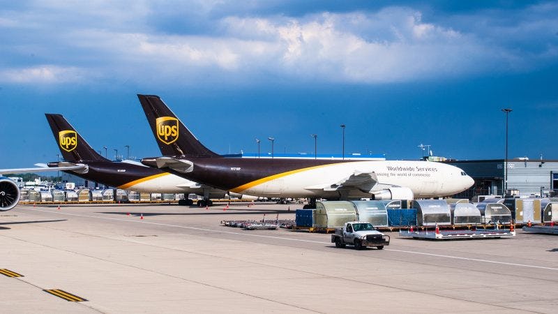 Pakketvervoer UPS dreigt wereldwijd stil te vallen