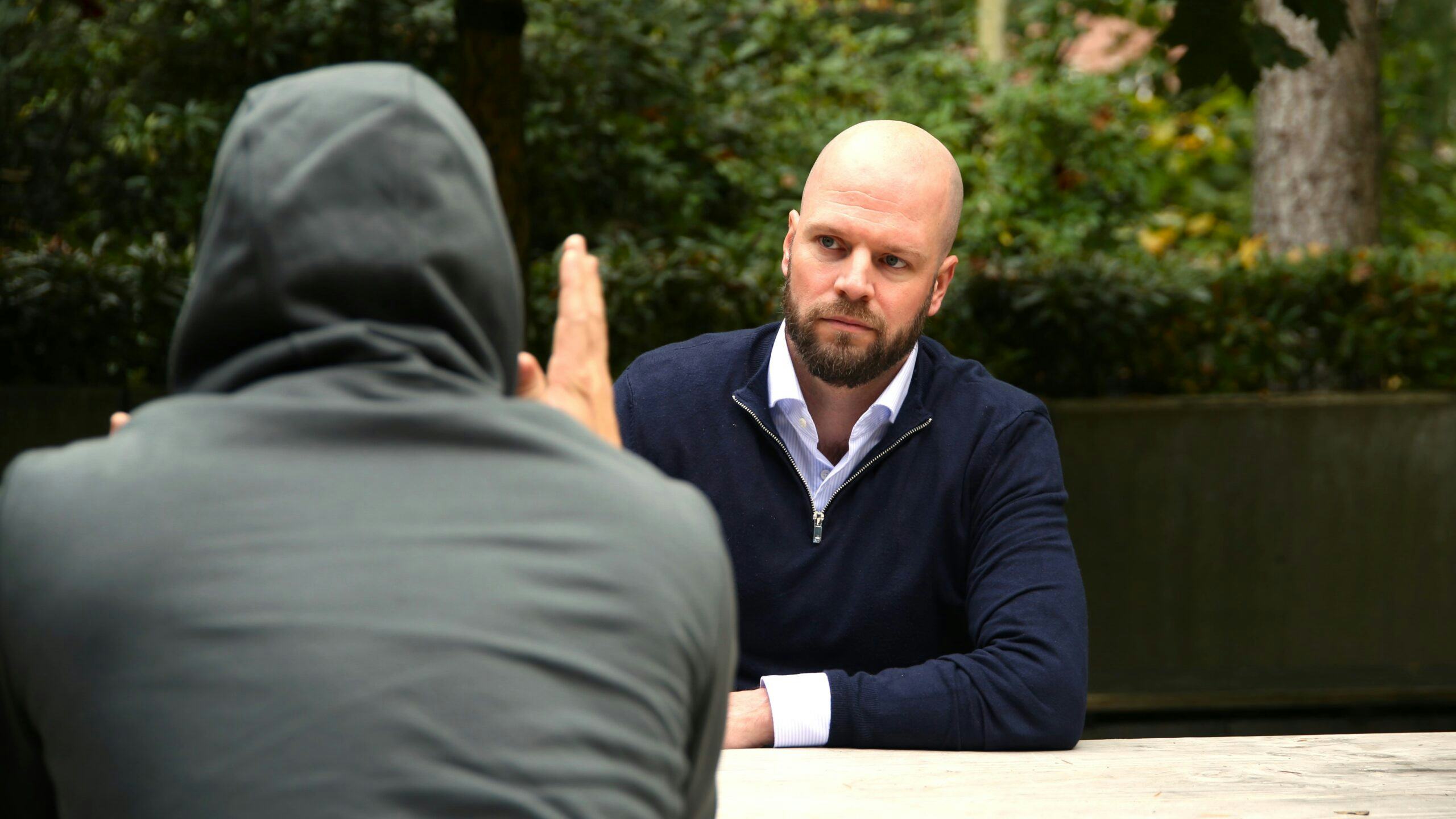 Ex-crimineel Michael in gesprek met Jurgen Schraa van PVO Brabant-Zeeland