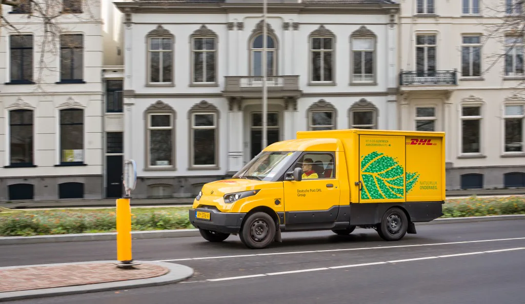 Ook vandaag de dag worden de bijzondere StreetScooters nog regelmatig gebruikt door DHL. 