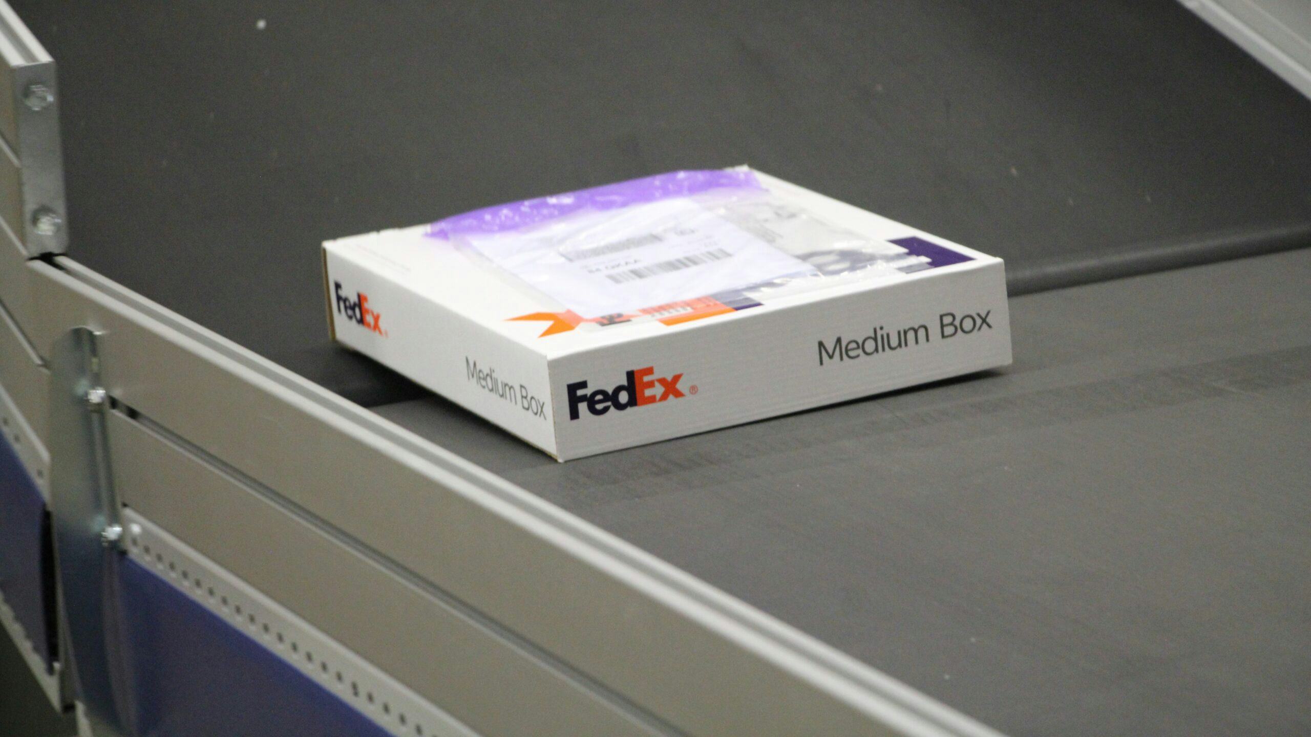 FedEx breidt retouropties uit door samenwerking met ZigZag