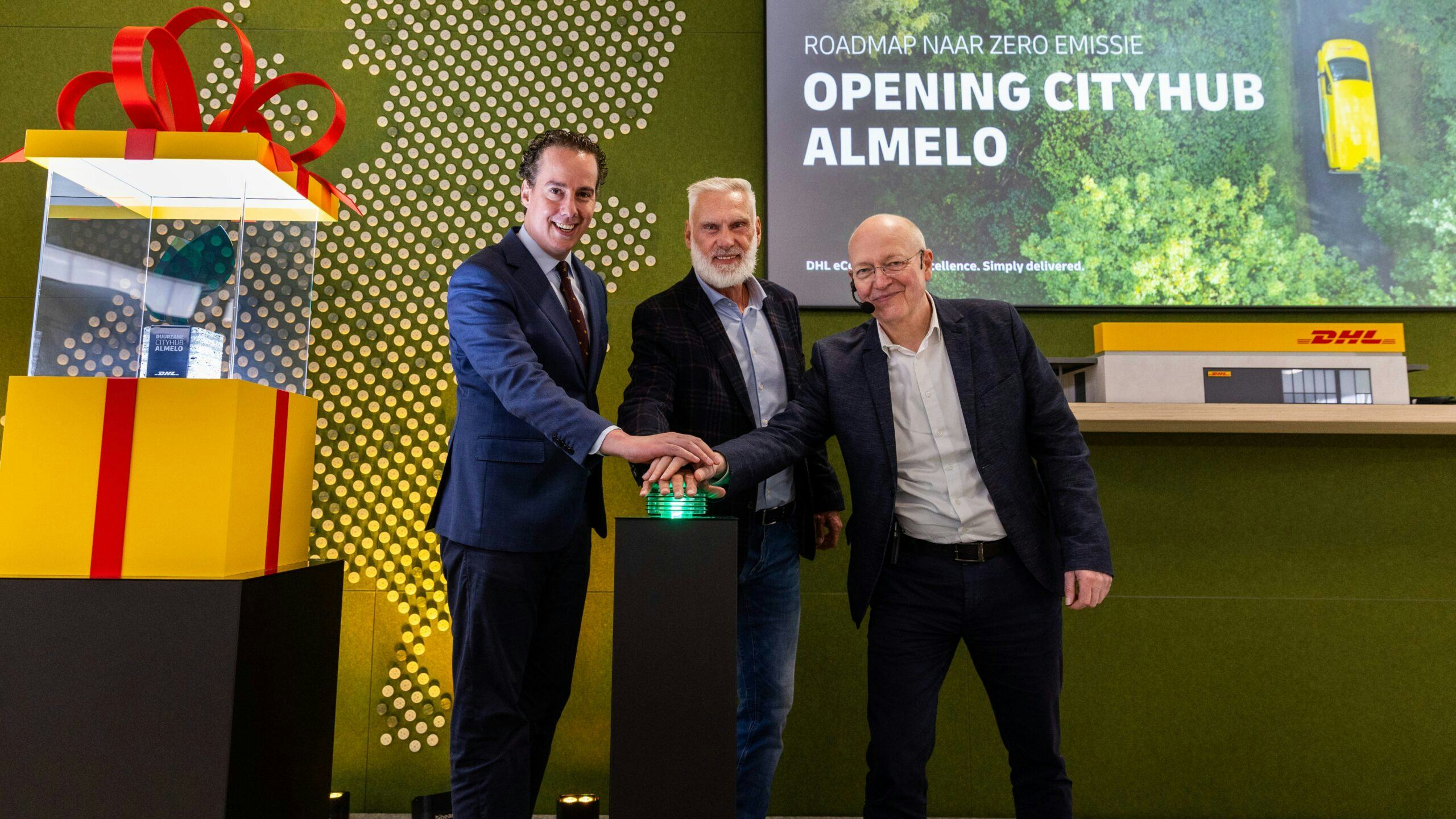 DHL eCommerce opent stadshub op XL Business Park Twente