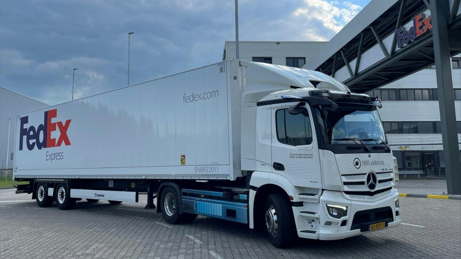 FedEx rijdt twee weken met elektrische vrachtwagen