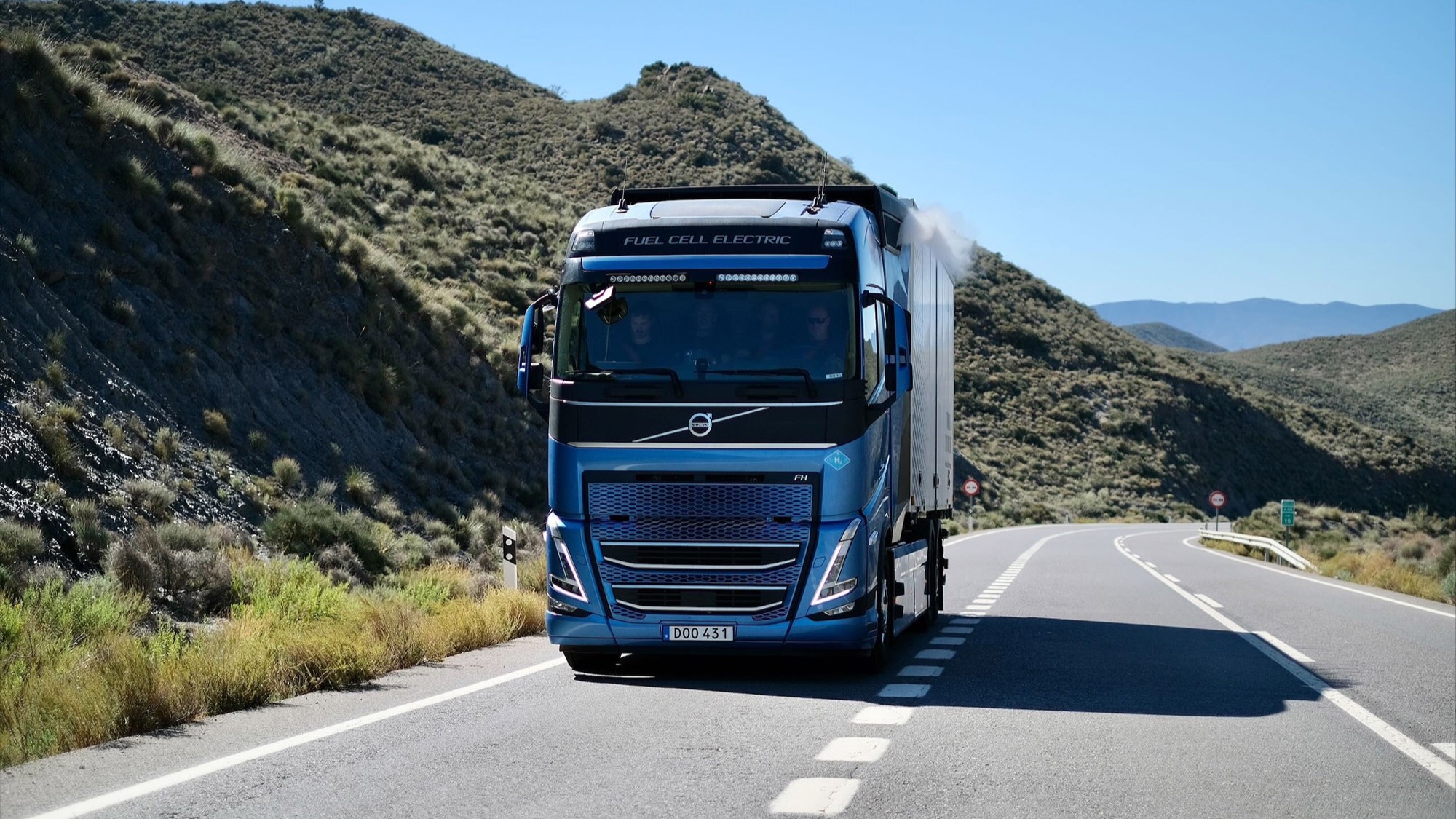 Vanaf dinsdag 28 januari 2025 konden ondernemers weer subsidie aanvragen voor de aanschaf van zero-emissietrucks via de Aanzet-subsidie. De pot was na drie dagen weer leeg en overtekend. Nieuw deze ronde was dat er ook financiële ondersteuning aangevraagd mocht worden voor de aanschaf van een waterstoftruck.
