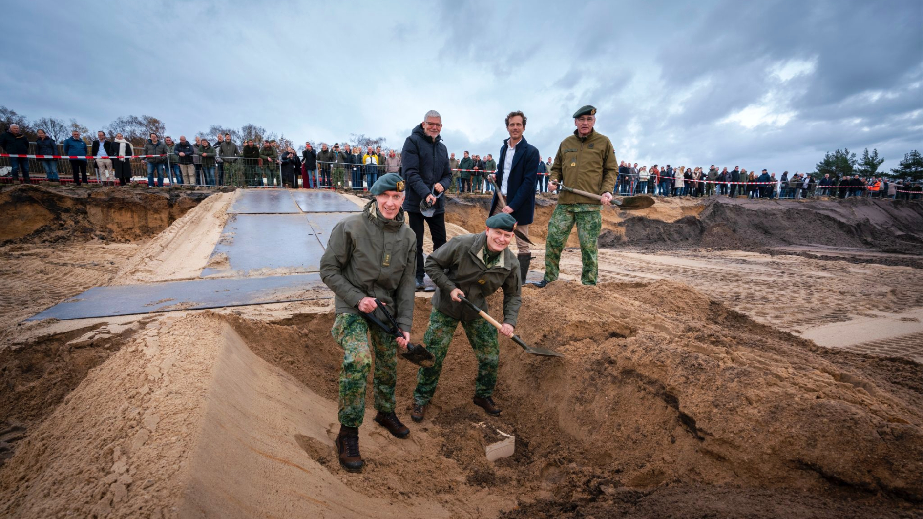 Deze week werd de eerste paal geslagen op Kamp Soesterberg. 
