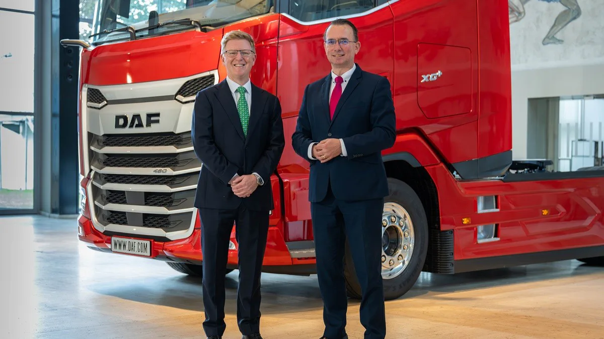 Jim Walenczak (links) volgt Harald Seidel (rechts) op. Foto: DAF Trucks N.V.