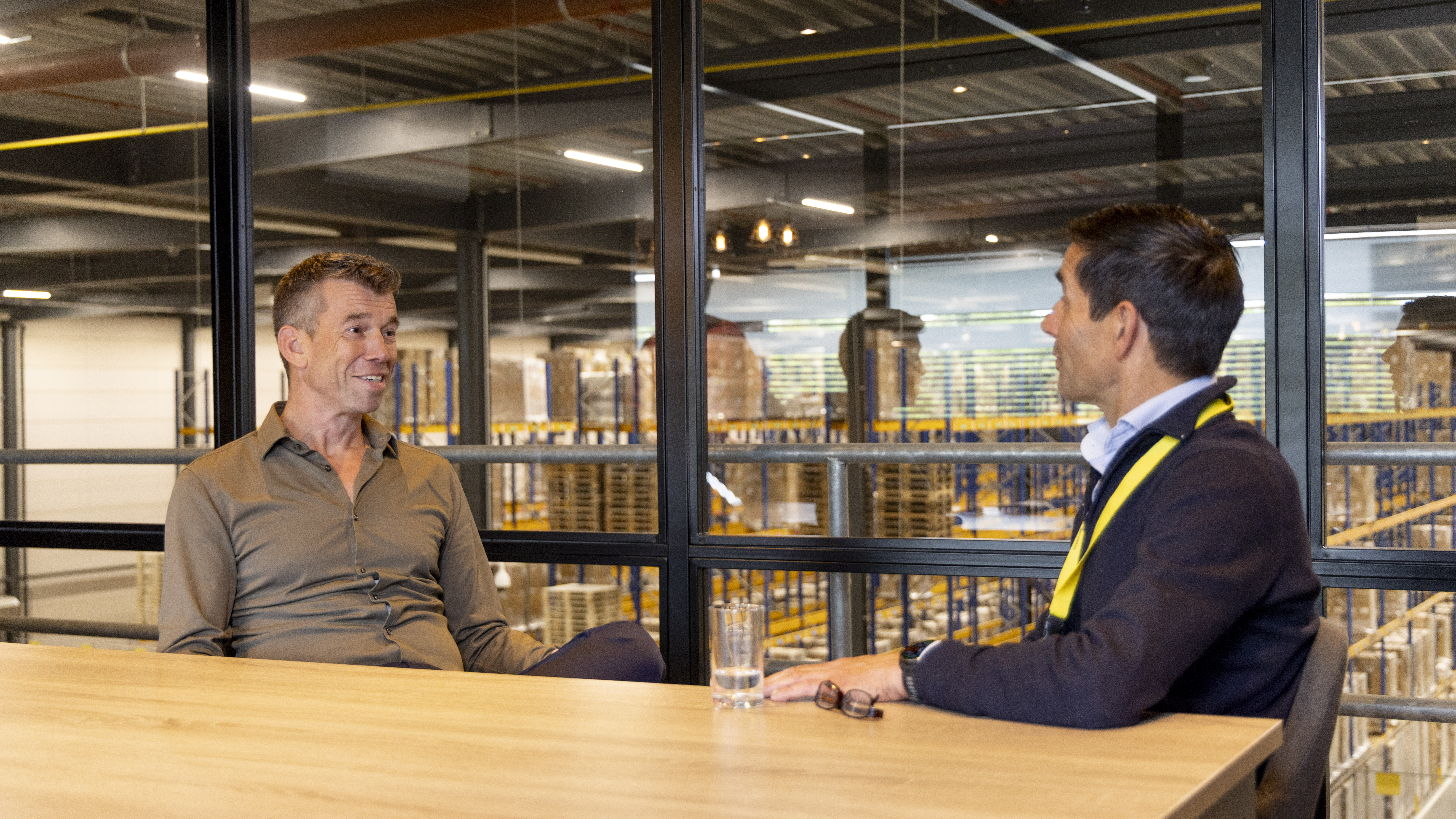 Martijn Nielen van Arvato (links) en Willem Mulderij van UC Group. Foto: Remco Lassche/Studio38C