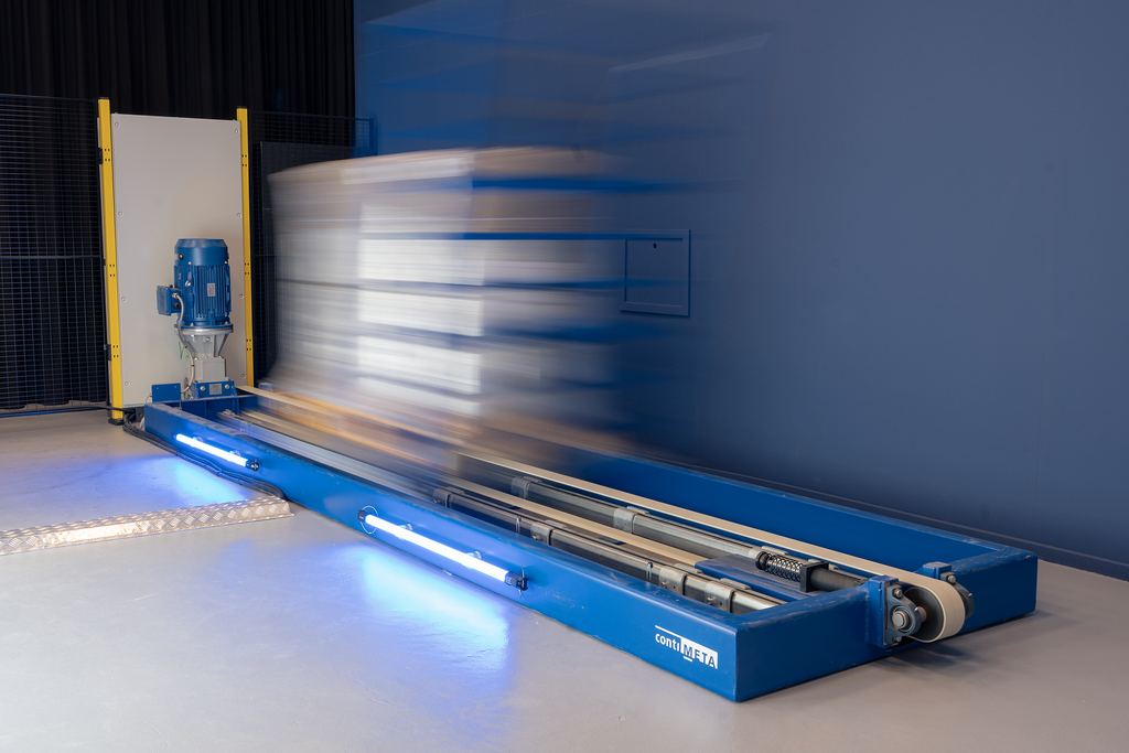 De testbank in het Test & Innovatiecentrum bootst de krachten tijdens transport na, zoals remmen, bochten en trillingen.