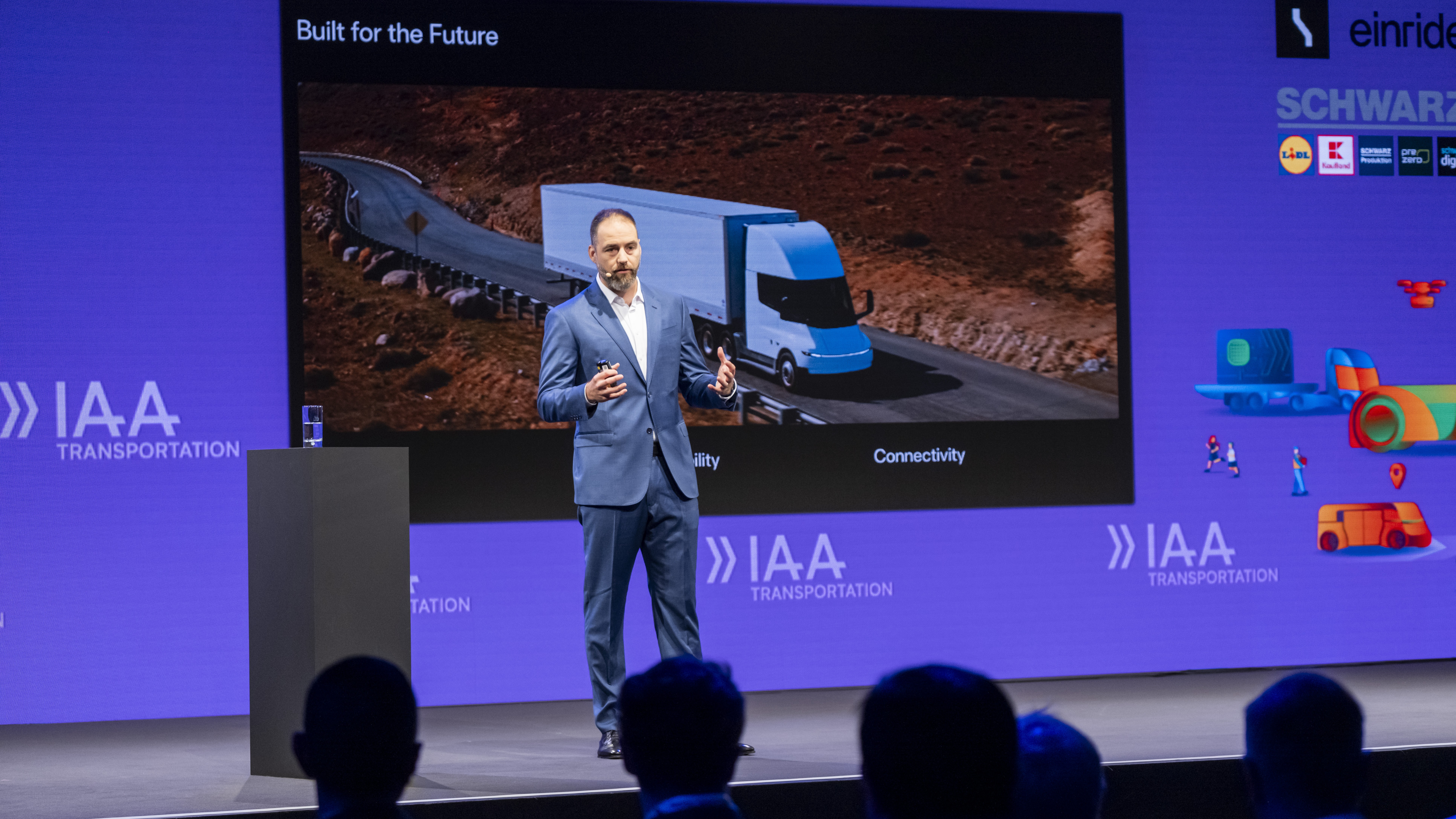 Dan Priesley (Tesla Semi) / Foto: IAA