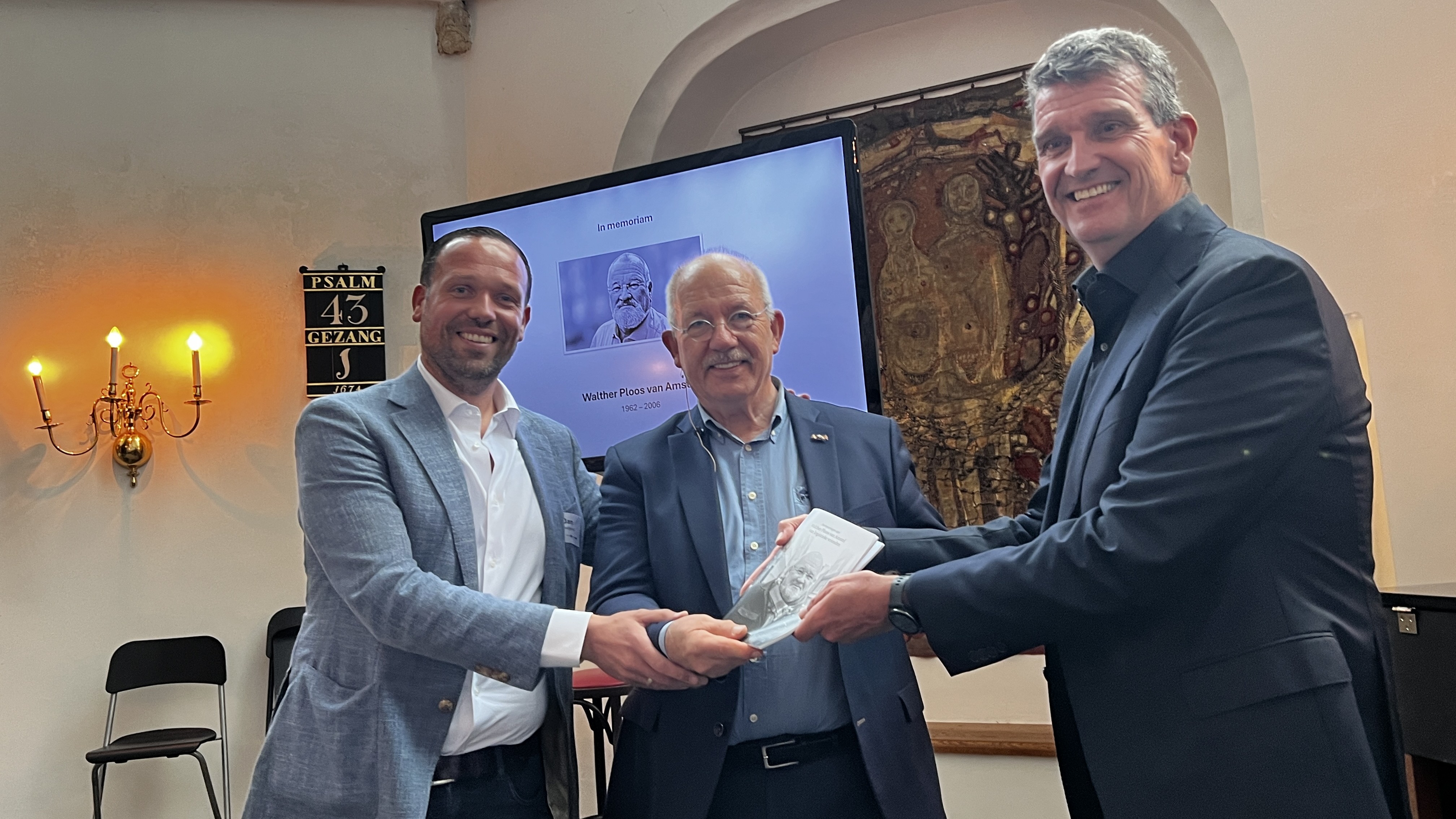 V.l.n.r.: Jan Kraaijeveld, Hessel Visser, Marinus Ploos van Amstel. Foto: Bea Mantel